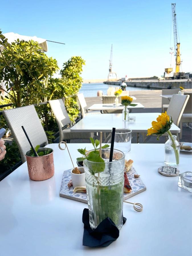 Casa Vacanza A 100 Metri Dal Mare Империя Экстерьер фото