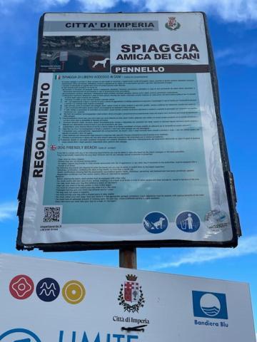 Casa Vacanza A 100 Metri Dal Mare Империя Экстерьер фото